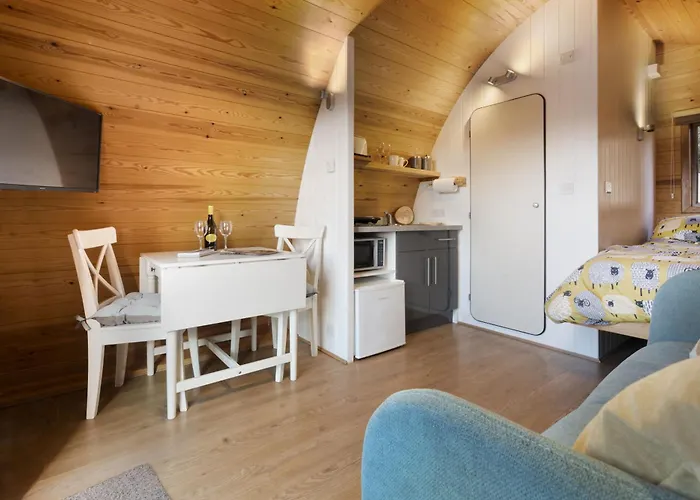 Holiday home Willow Tree Pod *